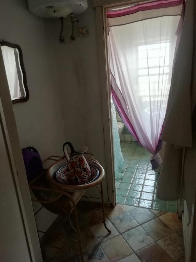 Bed and Breakfast Sa Domo De Afra Stintino Esterno foto